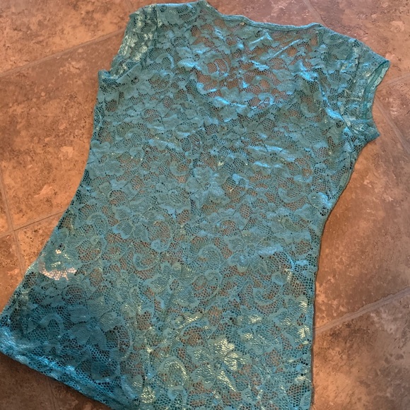 Guess lace top - Picture 4 of 4